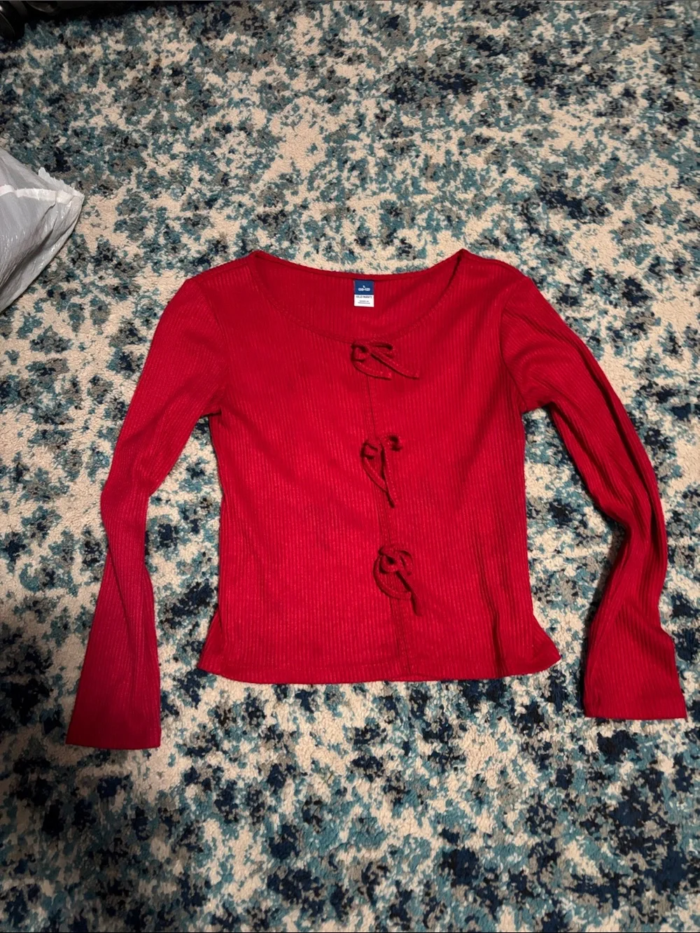 Old Navy Red Ribbed Long Sleeve Tie-Front Tee